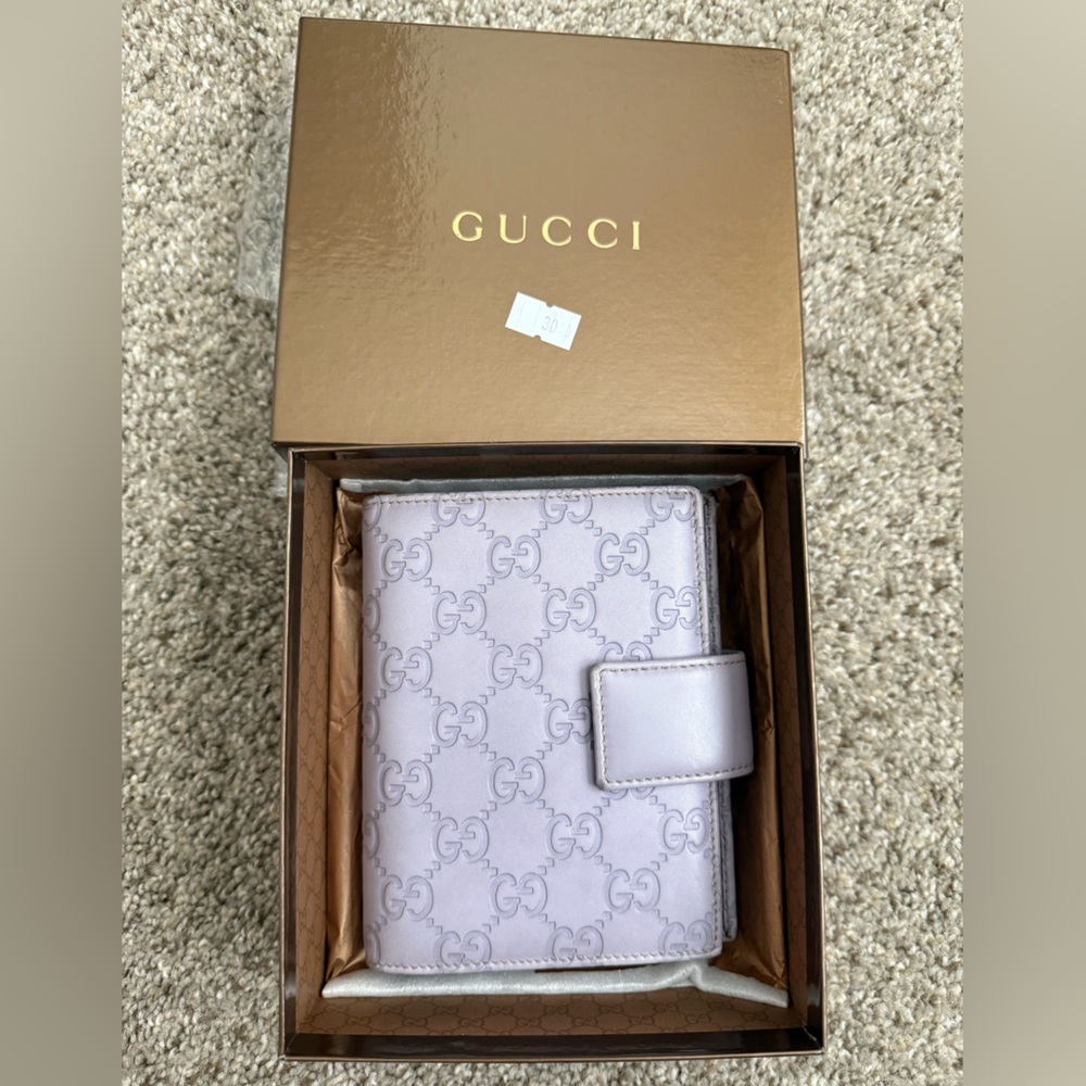 Authentic Gucci Notebook Cover Lavender (Used)